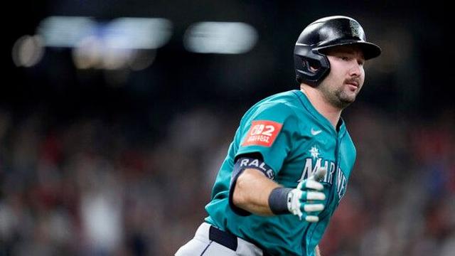'또 터졌다' MLB 홈런 선두 롤리, 시즌 58호 홈런 '쾅'…60홈런 보인다
