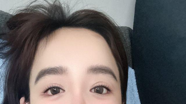 박봄, 드러눕고 과감…왕눈이보다 더 큰 입술 [DA★]