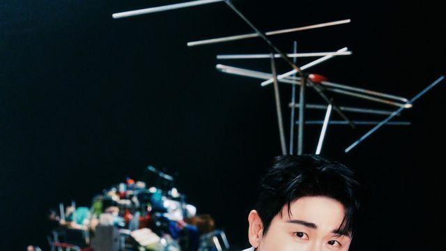 영탁, KBS 예능 꿰찼다…이경규와 '개훌륭' MC 호흡 [공식]