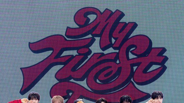 킥플립 “박진영 대표 프로듀서, 방향성 잘 잡으라고…라이브 자신”