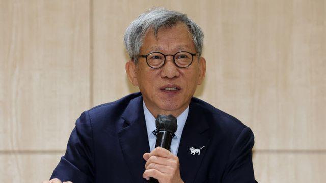 유홍준 