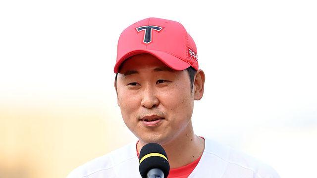 [단독] '최강야구' 윤석민 