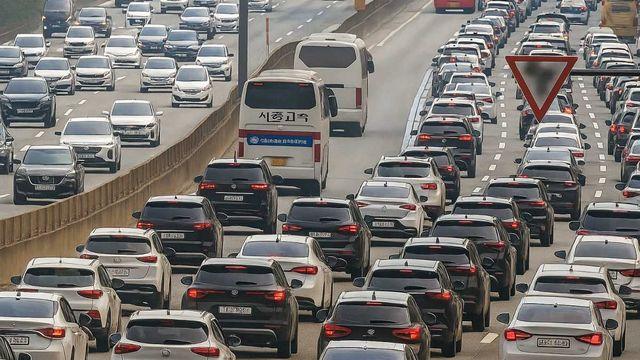 전국 최악의 교통정체 구간인데…25년 만에 확장된다는 '이 고속도로'