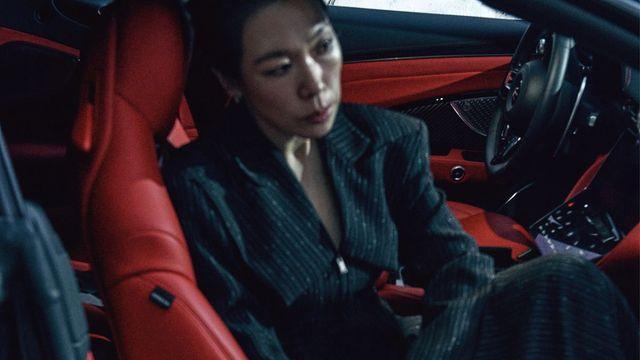 하반기 최고 기대작 영화 [어쩔 수가 없다]의 염혜란과 강렬한 조우! 염혜란이 말하는 [어쩔 수가 없다] 관전 포인트는?