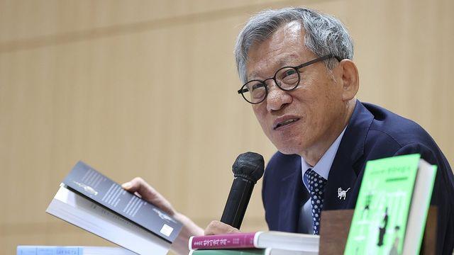 한국미술사, 책 한 권으로 정리한 유홍준 
