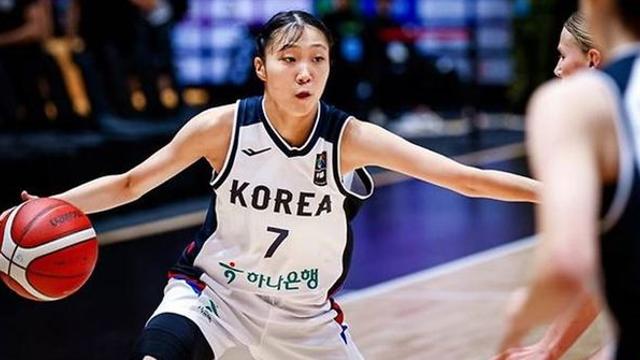 한국 여자농구 대망신 당했다…충격의 79점 차 참패