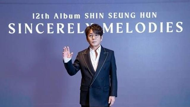 가을엔 신승훈, '발라드 황제'가 35주년에 선물한 '가을의 기억' [쥬크박스]