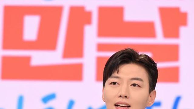 '최연소' 박철규 아나운서, 어떻게 '아침마당' MC 꿰찼나 