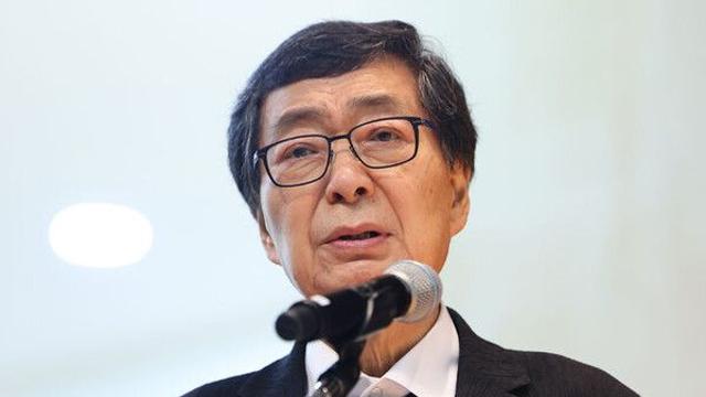 與, 김홍업 별세에 