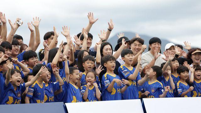 소방공무원 가족 위한 특별한 휴식,  K리그-HD현대일렉트릭 ‘119 히어로즈 풋볼 데이’ 성료