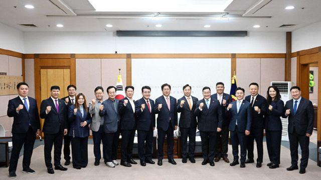 부산-울란바토르, '의회 교류로 글로벌 협력의 길을 열다'