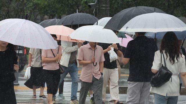 [내일날씨] 전국 흐리고 비…충남 서해안 시간당 30∼50㎜