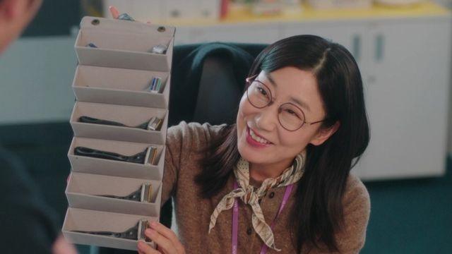 라미란, 급기야 '매점' 차렸다…압류 딱지 무슨 일? 