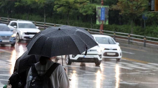 강원 중·남부 내륙과 산지에 비…강수량 5∼10㎜