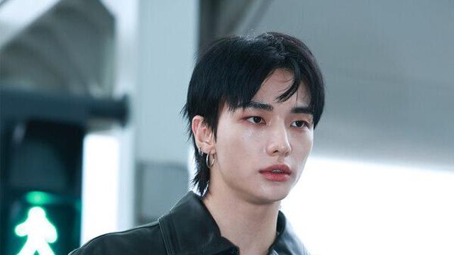 [NC포토] 스트레이키즈 현진, 각도 무시하는 잘생김