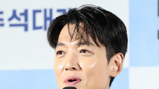 ‘보스’ 정경호 “대사보다 춤이 많아…3달 배웠다”
