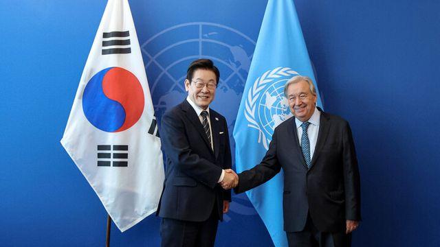 李, 유엔 사무총장 만나 “韓 국제사회 과제에 큰 역할 해 나갈 것”