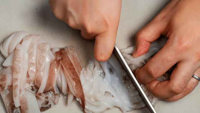 양념만 '이렇게' 섞으면 됩니다… 실패 없는 오징어불고기 레시피