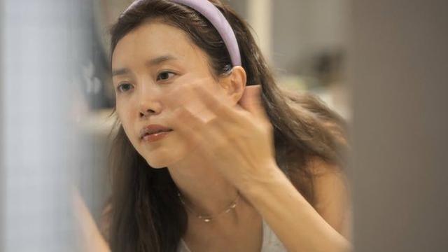 “모닝 루틴만 2시간” 채정안, 동안 비결 전격 공개