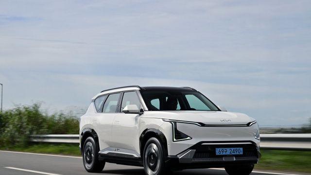 가족 안전 지키는 첨단 기능 한가득…기아 패밀리 전기 SUV ‘EV5’