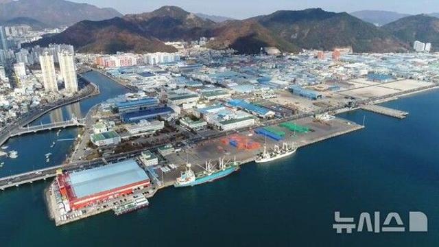 자유무역지역법 개정안 국회 산중위 전체회의 상정