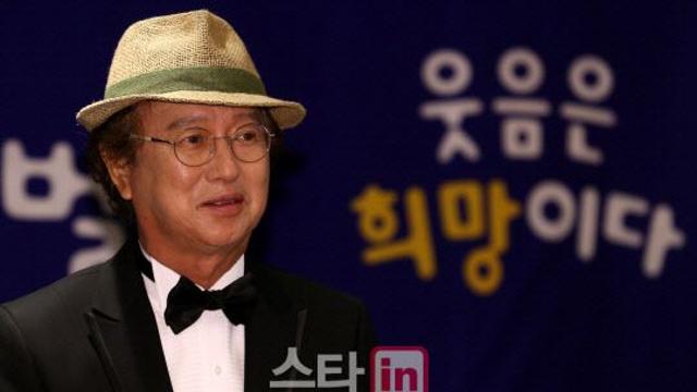 '개그계 대부' 전유성, 폐기흉 악화로 별세…