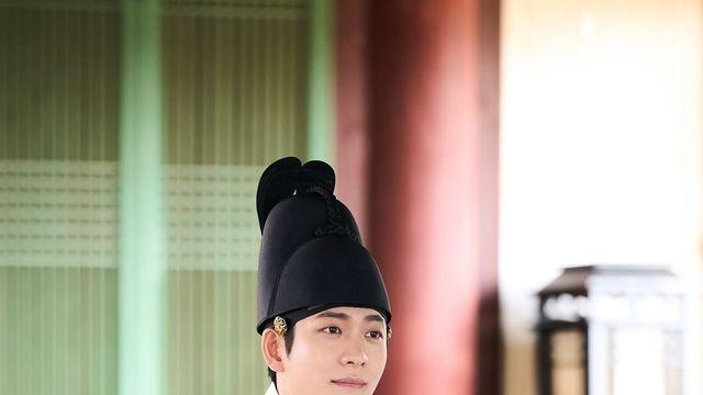 ‘이강에는 달이 흐른다’ 강태오, 유아독존 왕세자 변신…‘사극 로코 흥행’ 잇나