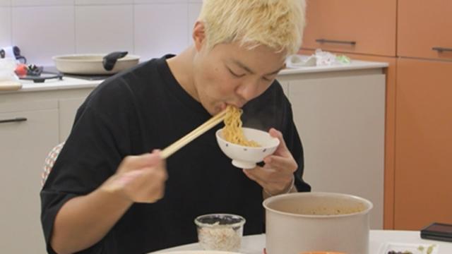 강남, 또 ♥이상화 몰래 일탈…라면 2개+햄+마요네즈 '칼로리 폭탄' (전참시)