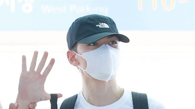 [NC포토] 세븐틴 버논, 캐럿들 안녕~