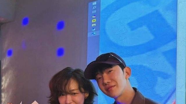 ‘우결’ 가상부부 조권-손가인, 변함없는 우정 과시…‘벌써 15년’