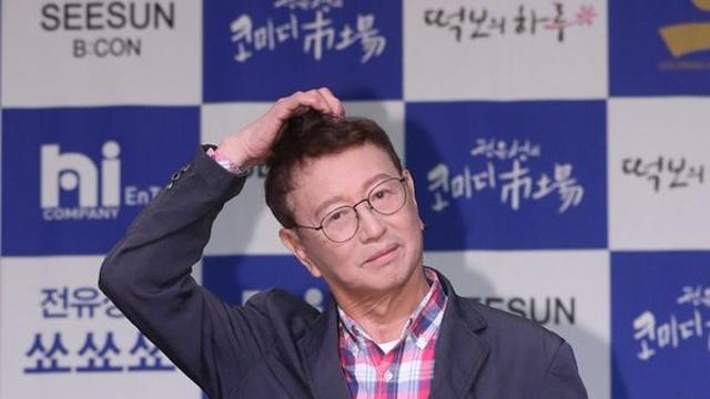 ‘개그맨’ 용어 창시자 전유성 별세···향년 76세