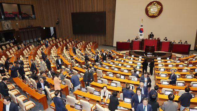 [속보] 정부조직법 여야 합의 결렬에 국회 또 다시 ‘필리버스터 정국’