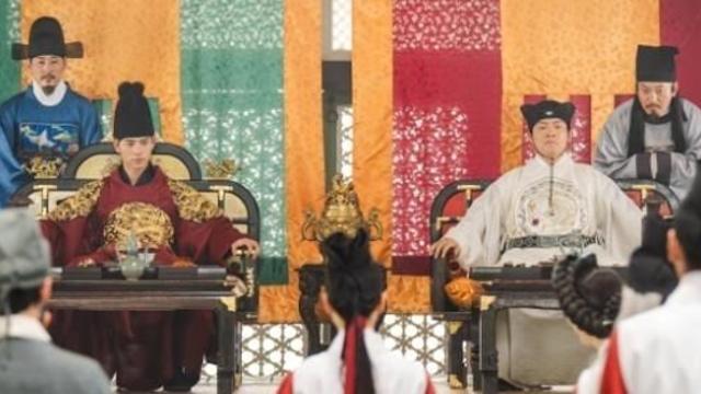 ‘폭군의 셰프’도...역사왜곡 논란, 신중함이 필요한 이유  [현장에서]