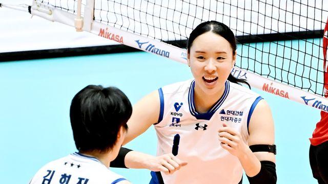 '보상 선수' 이예림 22점…현대건설, 컵대회서 페퍼에 승리