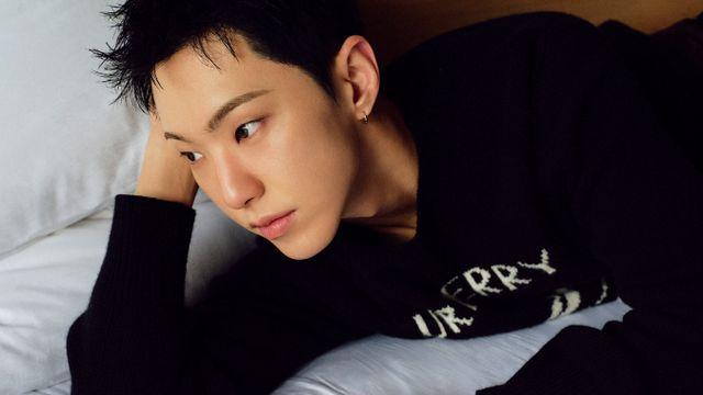 호시, 입대 전 찬란한 기록 남겼다…5종 커버에 20p 대서사시