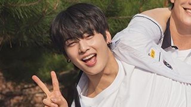 군대 간 차은우 등장 
