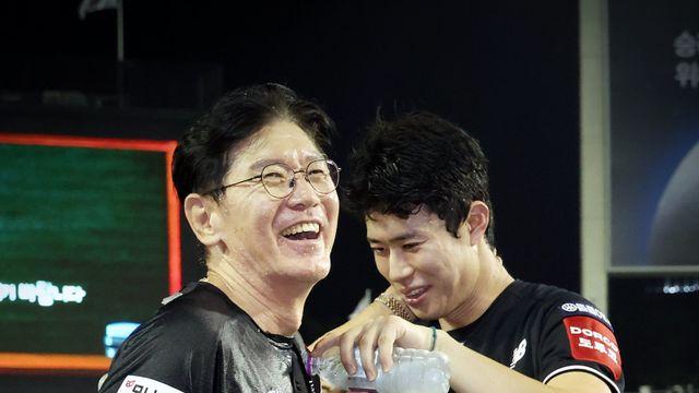 ‘감독 통산 1000경기 출장’ 이강철 KT 감독 “잘 버텼네요!” [SD 인터뷰]