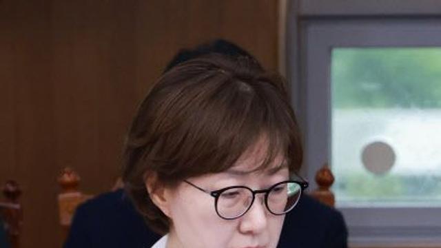 '李 핵심측근' 김현지 총무비서관, 국정감사 출석한다