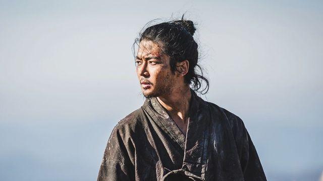 시청률 34% 넘을까… ‘꽃미남 3인방→꽃거지’ 만들었다는 한국 드라마