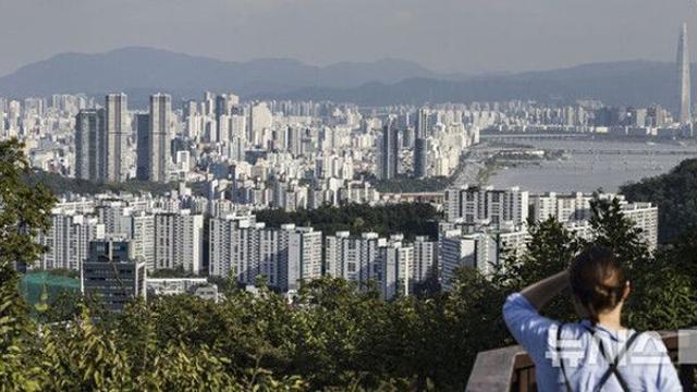 서울 집값 다시 꿈틀…추석 전 추가 대출규제 나올까