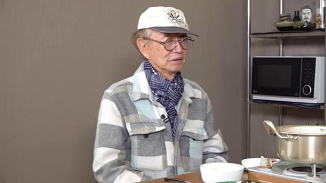 폐기흉 악화 '별세'…故 전유성, 누구