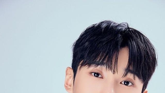 성리, 전역 후 대세 행보ing... 방송·뮤지컬·라디오까지 종횡무진