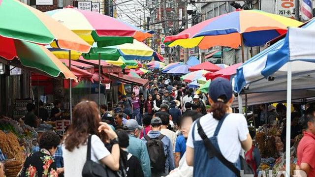 전국 구름 많고 큰 일교차…추석 연휴 첫날 남부·제주 '비'[다음주 날씨]