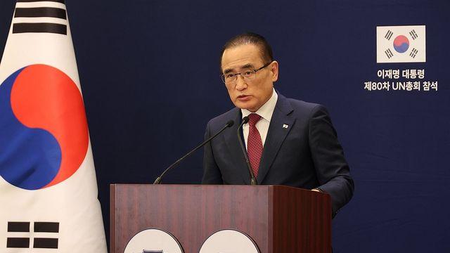 위성락 
