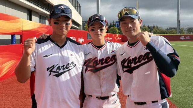 한국 야구, 10년 만에 일본 이겼다!…'두산 맹활약' 아시아야구선수권 1-0 제압→2015년 이후 대회 첫 한일전 승리