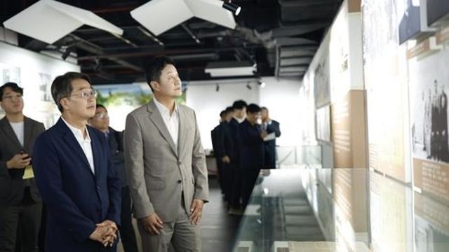 윤석열이 닫은 중국 빗장 푸는 김동연, 투자 신호탄? 경기도, 600억대 투자받아
