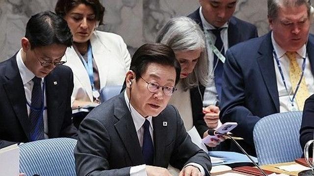 [APEC D-30] ② '가교국가' 앞세운 李대통령…'안미경중' 영점조정 시험대