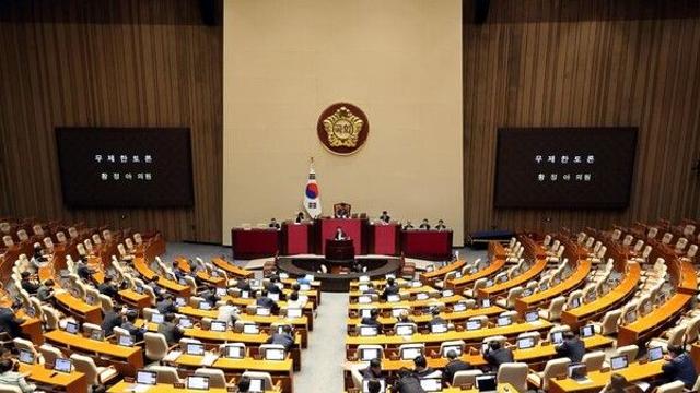 방송미디어통신위 설치법 국회 통과…국힘, '국회법' 필버 돌입(종합)