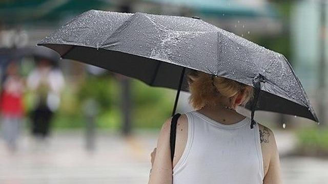 충북 대체로 흐리고 소나기…예상강수량 10∼40㎜