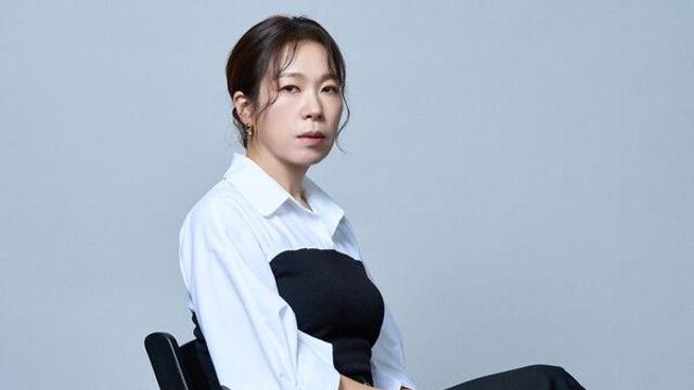 [인터뷰③] '어쩔수가없다' 염혜란, '고추잠자리 육탄전' 비화 밝혔다…